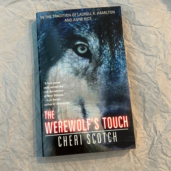 ⭐️5 for $15⭐️The Werewolf’s Touch by Cheri Scotch | Paperback Book - Picture 1 of 2